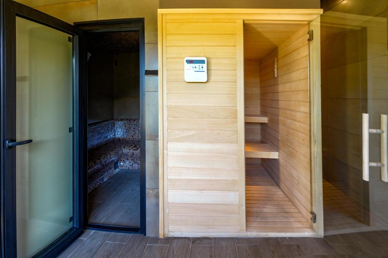 Mw Douro Wine & Spa サンタ・マルタ・デ・ペナギアン エクステリア 写真 A modern Finnish sauna