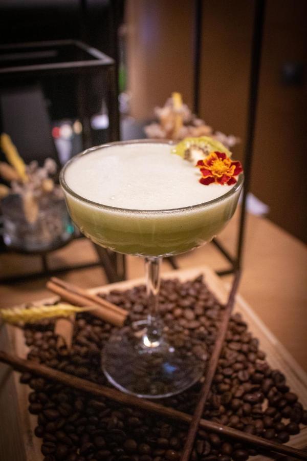 Mw Douro Wine & Spa サンタ・マルタ・デ・ペナギアン エクステリア 写真 A matcha sour