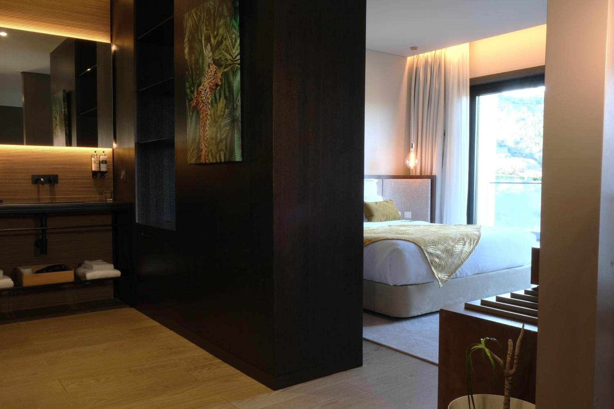 Mw Douro Wine & Spa サンタ・マルタ・デ・ペナギアン エクステリア 写真 A room at the hotel